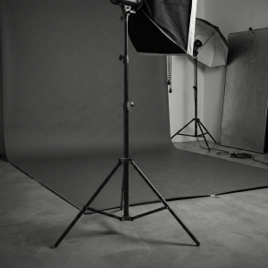 Tripode 2 Metros Gris